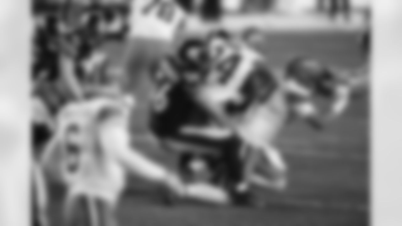 Pittsburgh Steelers linebacker Alex Highsmith (56) during a postseason Wild Card Round game between the Pittsburgh Steelers and the Cleveland Browns, Sunday, Jan. 10, 2021 in Pittsburgh, PA. (Caitlyn Epes / Pittsburgh Steelers)