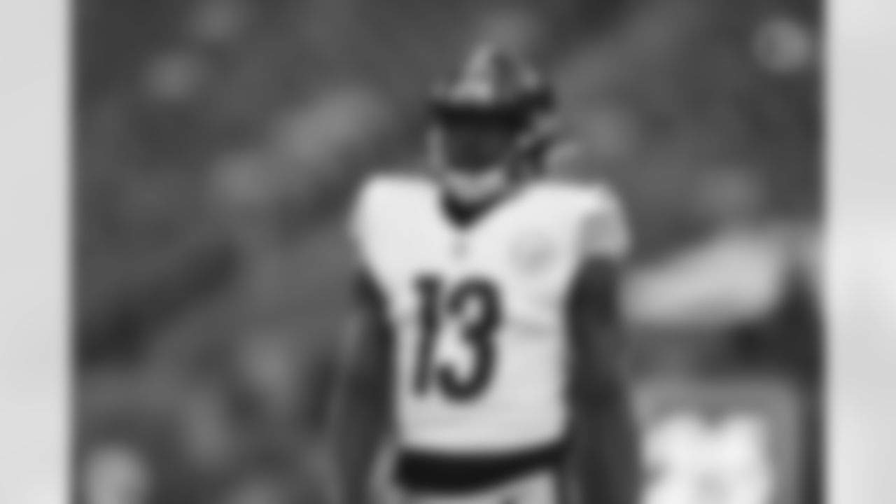 Pittsburgh Steelers wide receiver James Washington (13) warms up before a regular season game between the Pittsburgh Steelers and the New York Giants, Monday, Sept. 14, 2020 in East Rutherford, NJ. (Karl Roser / Pittsburgh Steelers)