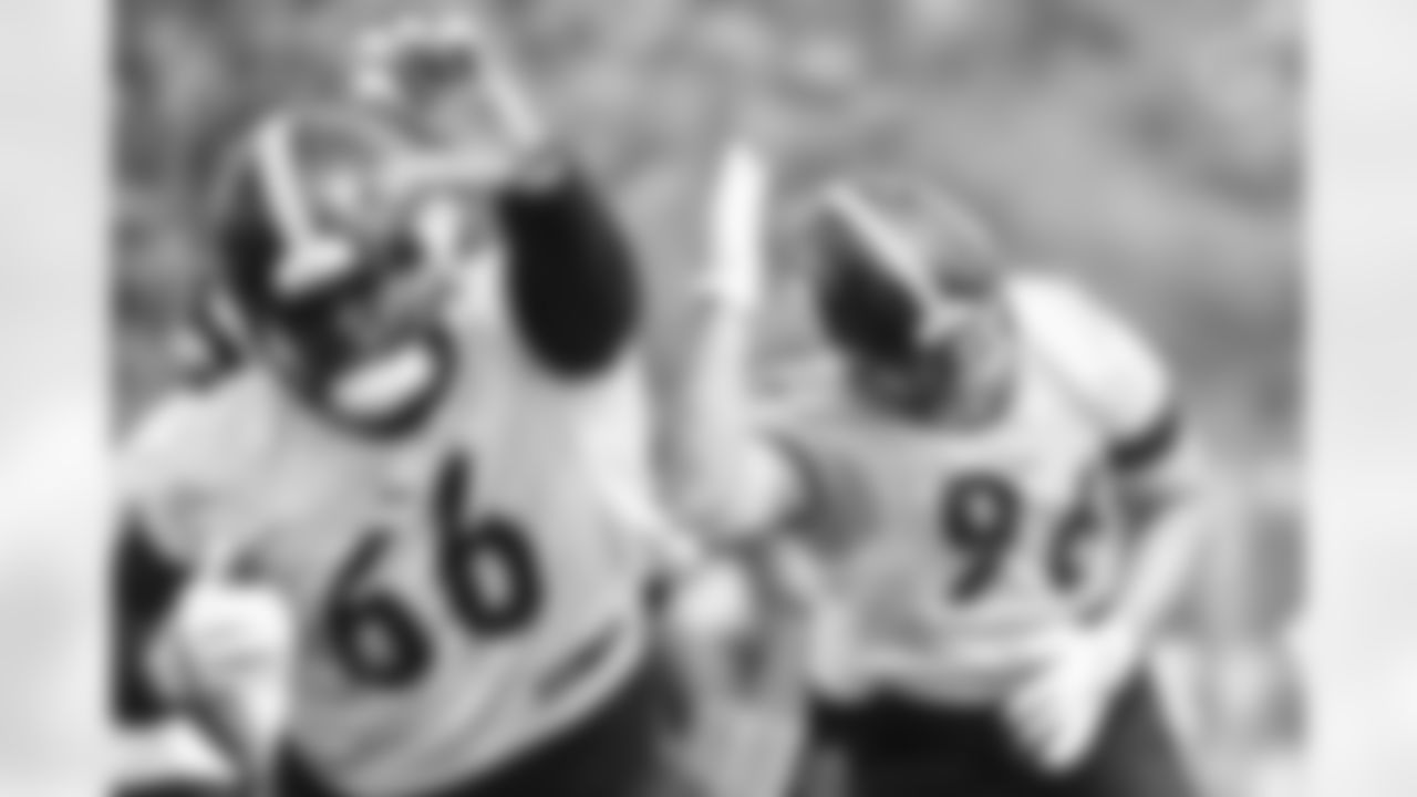 Pittsburgh Steelers defensive lineman Daniel Archibong (96) participates in the Organized Team Activities (OTAs), Wednesday May 25, 2022 at the UPMC Rooney Sports Complex. (Abigail Dean / Pittsburgh Steelers)