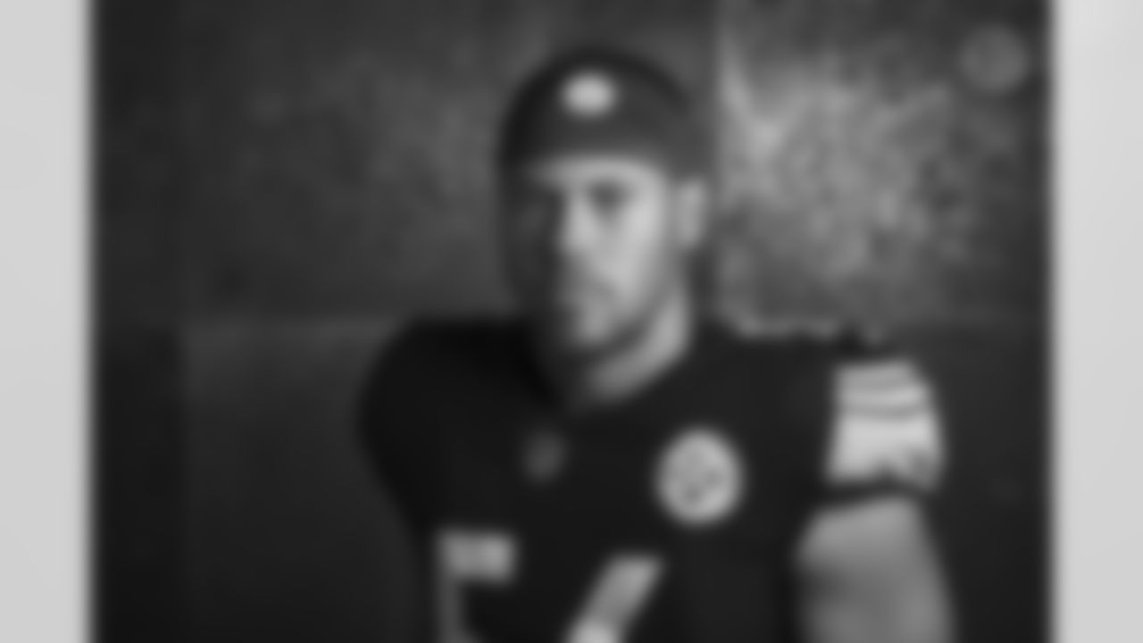 Pittsburgh Steelers linebacker Alex Highsmith (56) poses for a photo during the Steelers 2021 media day, Friday, July 23, 2021 in Pittsburgh, PA. (Karl Roser / Pittsburgh Steelers)