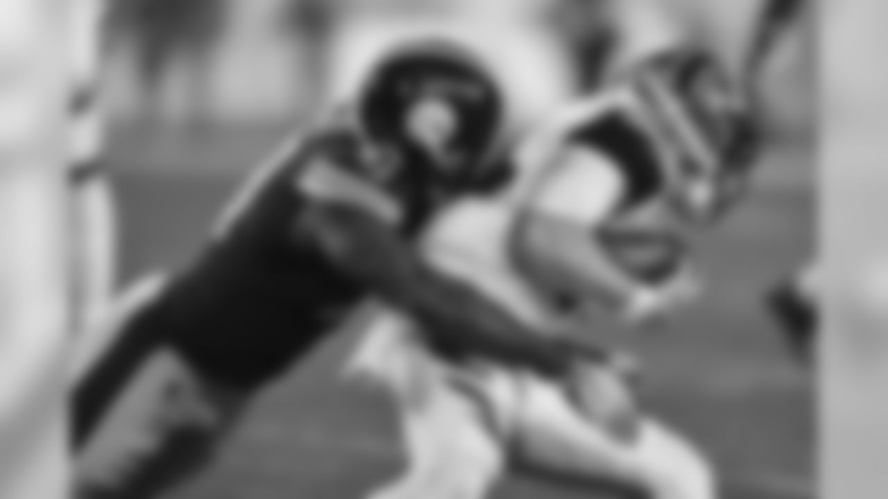 Jayrone Elliott