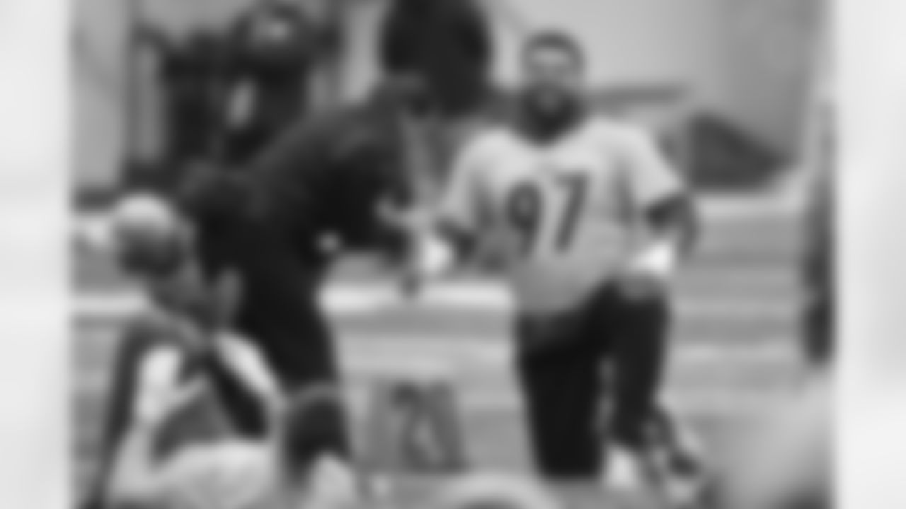 Pittsburgh Steelers defensive tackle Cameron Heyward (97) during practice at the UPMC Rooney Sports Complex preparing for a Week 17 matchup against the Baltimore Ravens Thursday, Dec. 29, 2022 in Pittsburgh, PA. (Karl Roser / Pittsburgh Steelers)