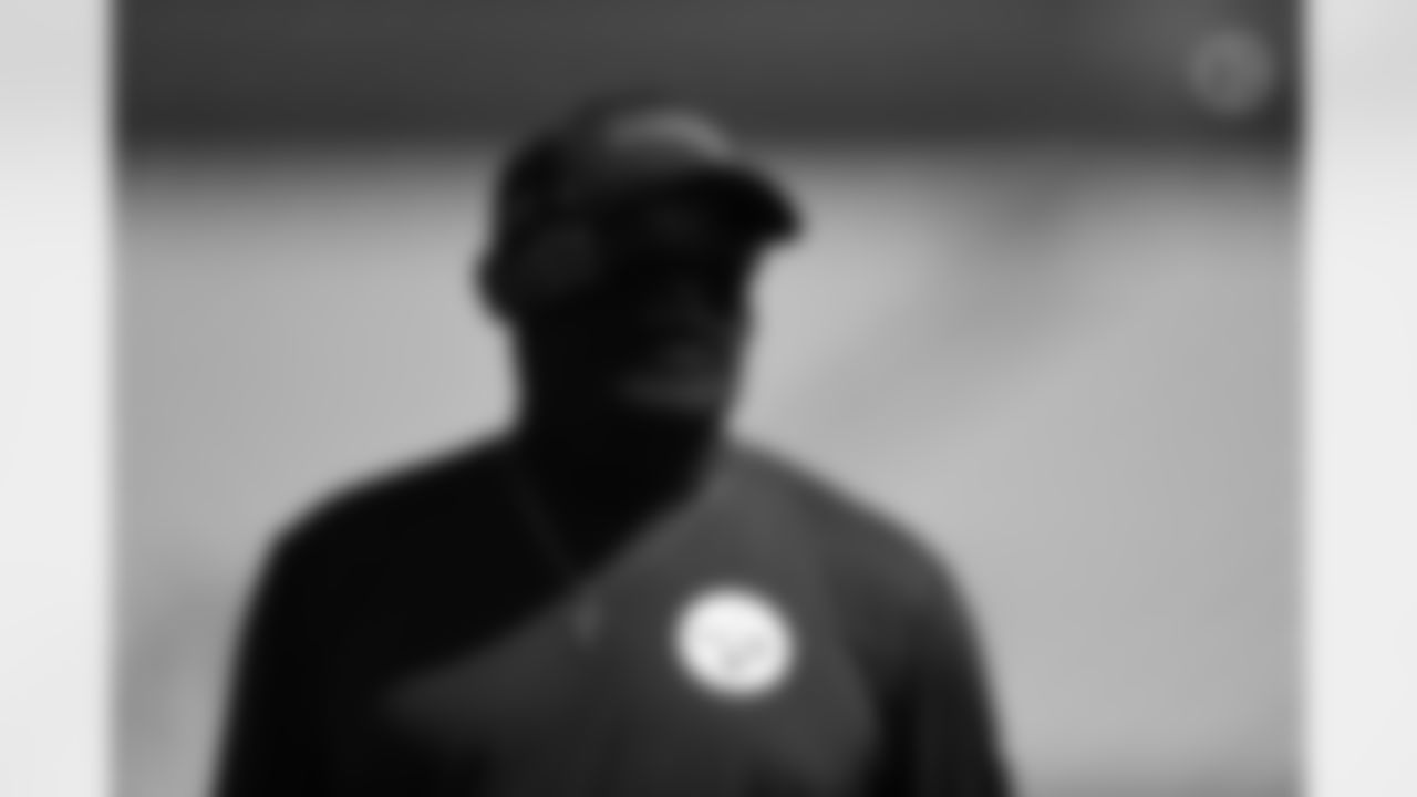Pittsburgh Steelers Head Coach Mike Tomlin during a regular season game between the Pittsburgh Steelers and the Denver Broncos, Sunday, Sept. 20, 2020 in Pittsburgh, PA. (Karl Roser / Pittsburgh Steelers)