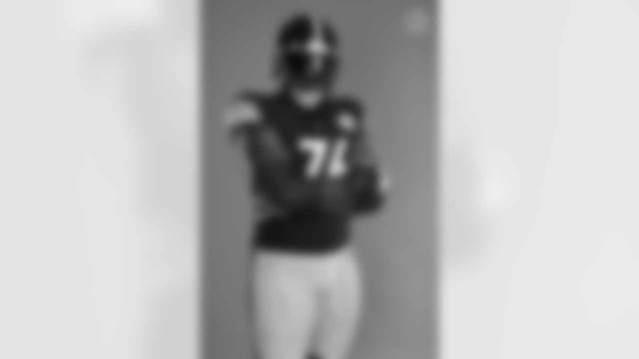 Pittsburgh Steelers offensive lineman Chukwuma Okorafor (76) poses for a photo during the Steelers 2021 media day, Saturday, July 24, 2021 in Pittsburgh, PA. (Caitlyn Epes / Pittsburgh Steelers)