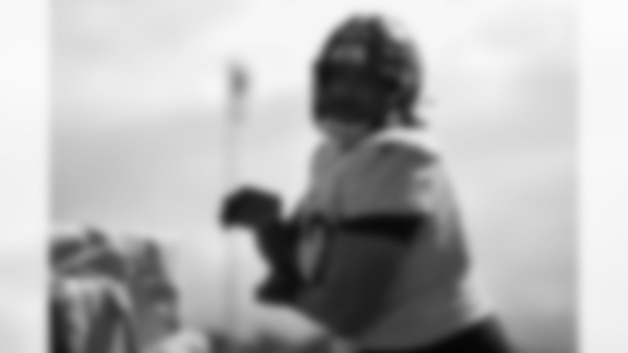 Pittsburgh Steelers defensive end Isaiahh Loudermilk (92) during practice at the UPMC Rooney Sports Complex preparing for a Week 3 matchup against the Cincinnati Bengals, Thursday, Sept. 23, 2021 in Pittsburgh, PA. (Karl Roser / Pittsburgh Steelers)