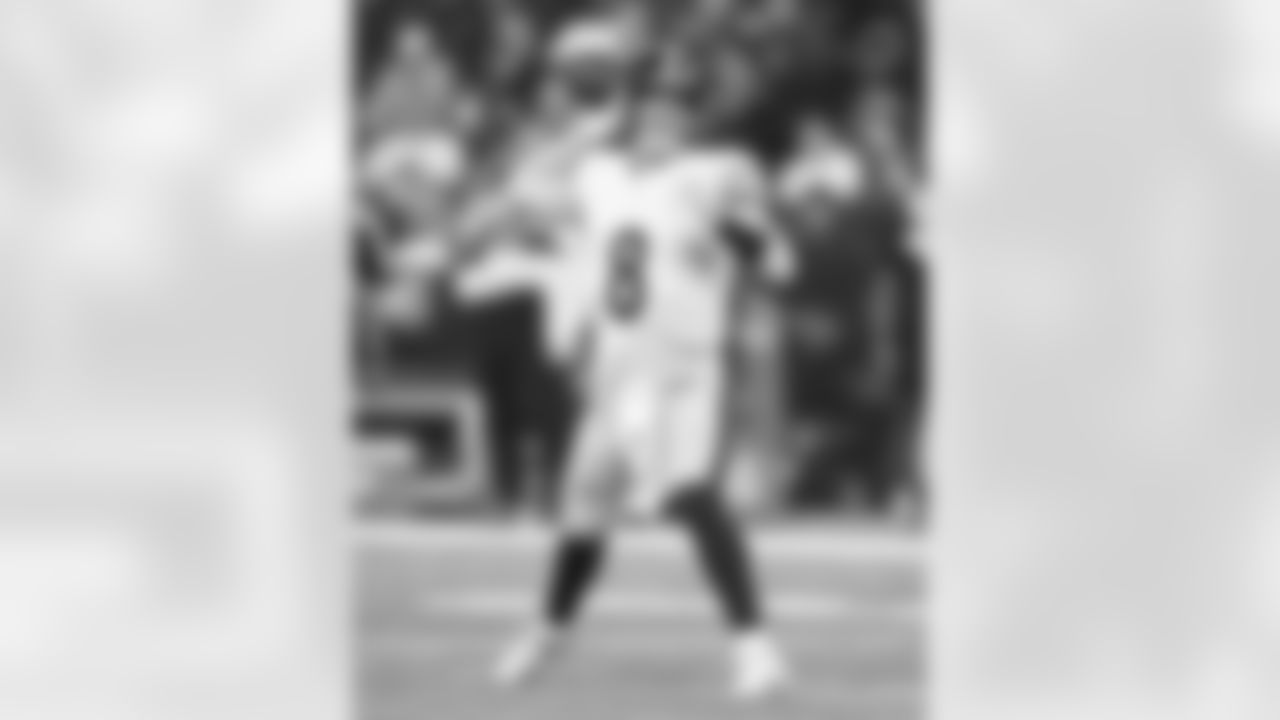 Pittsburgh Steelers quarterback Kenny Pickett (8) during a regular season game between the Pittsburgh Steelers and the Indianapolis Colts, Monday, Nov. 28, 2022 in Indianapolis, IN. (Abigail / Pittsburgh Steelers)