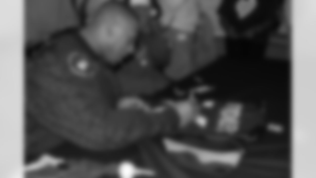 09_Childrens_Hospital_Toy_Drive
