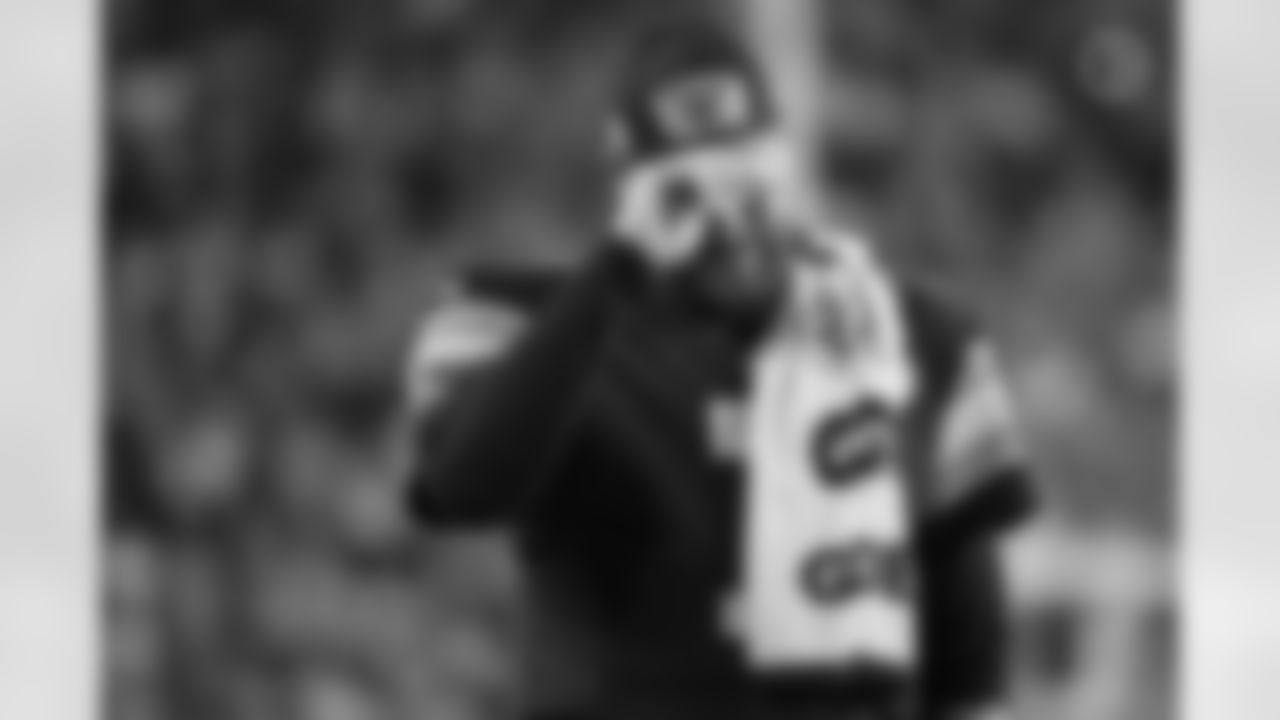 Pittsburgh Steelers quarterback Ben Roethlisberger (7) during a regular season game between the Pittsburgh Steelers and the Chicago Bears, Monday, Nov. 8, 2021 in Pittsburgh, PA. The Steelers beat the Bears 29-27. (Caitlyn Epes / Pittsburgh Steelers)