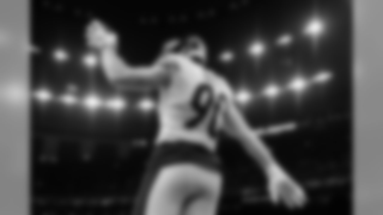 A 2018 Regular Season game between the Pittsburgh Steelers and the New Orleans Saints on Sunday, December 23, 2018.