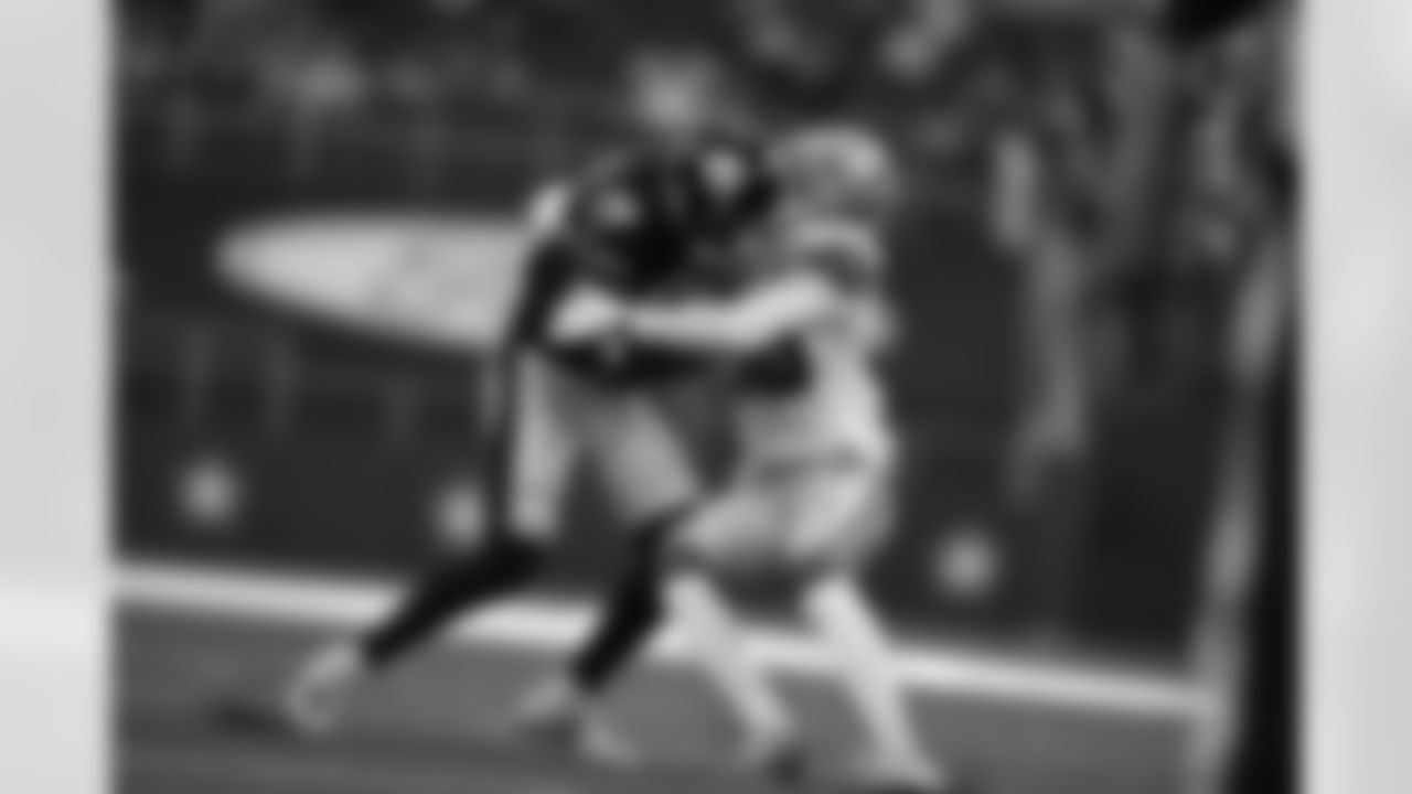 Pittsburgh Steelers wide receiver JuJu Smith-Schuster (19) during a regular season game between the Pittsburgh Steelers and the Dallas Cowboys, Sunday, Nov. 8, 2020 in Dallas, TX. (Karl Roser / Pittsburgh Steelers)