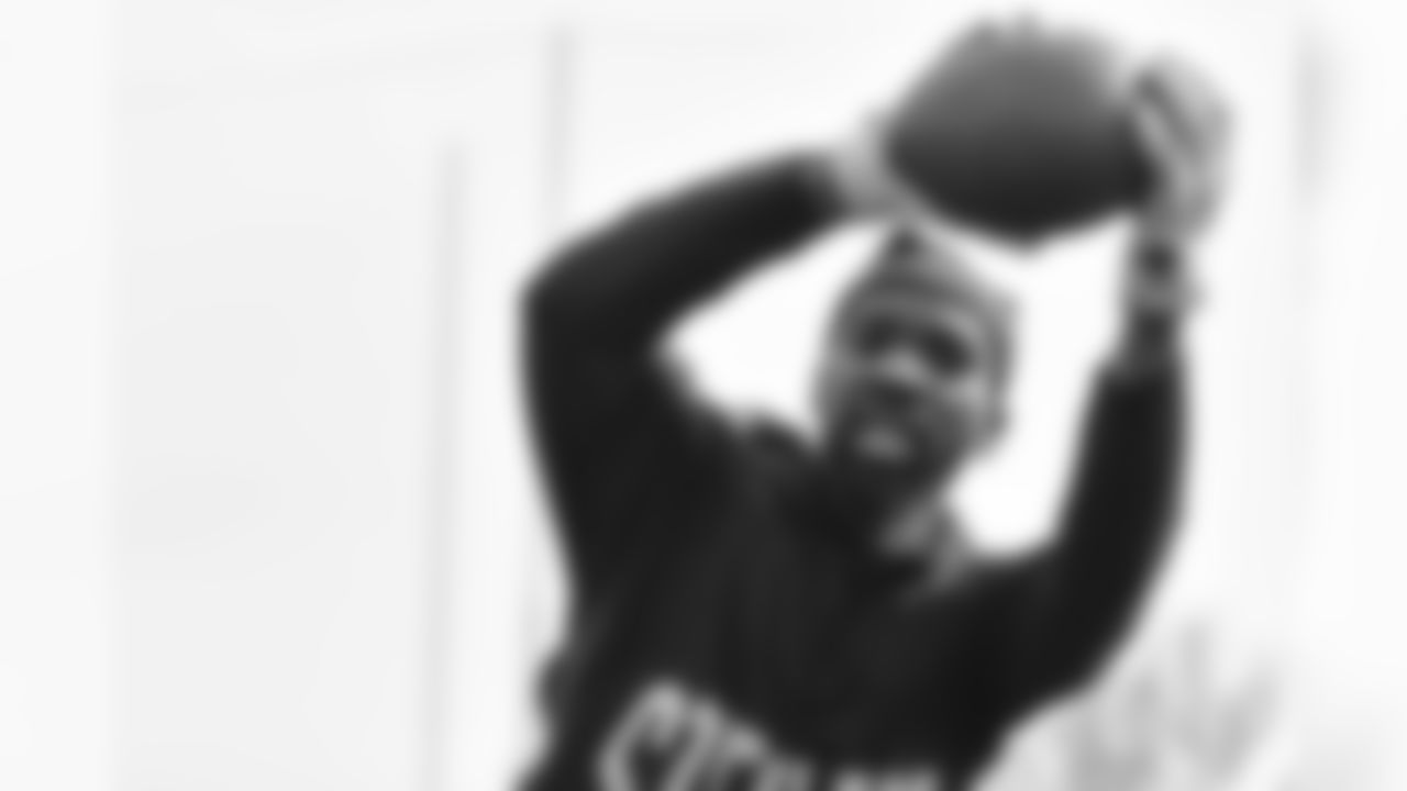 Tevin Jones