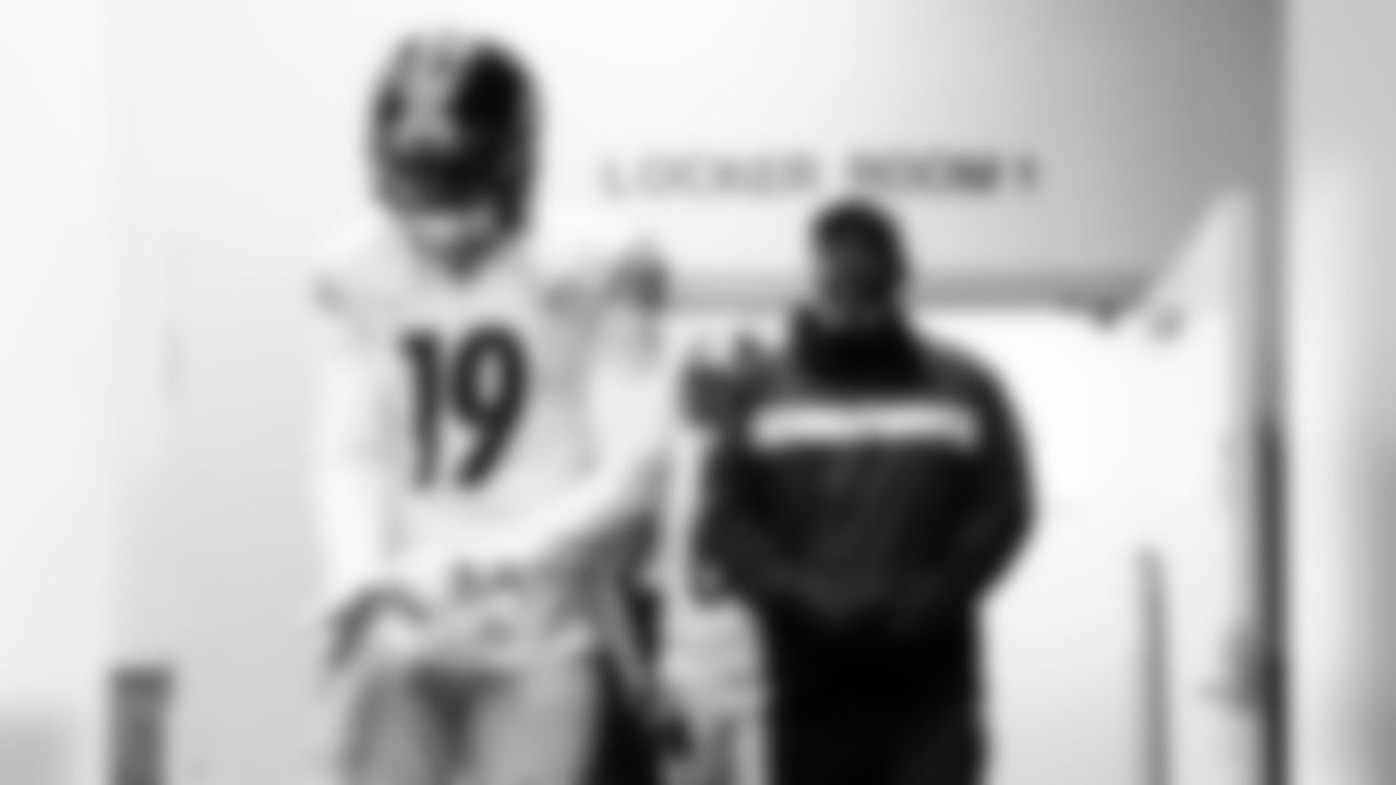 A 2018 Regular Season game between the Pittsburgh Steelers and the New Orleans Saints on Sunday, December 23, 2018.