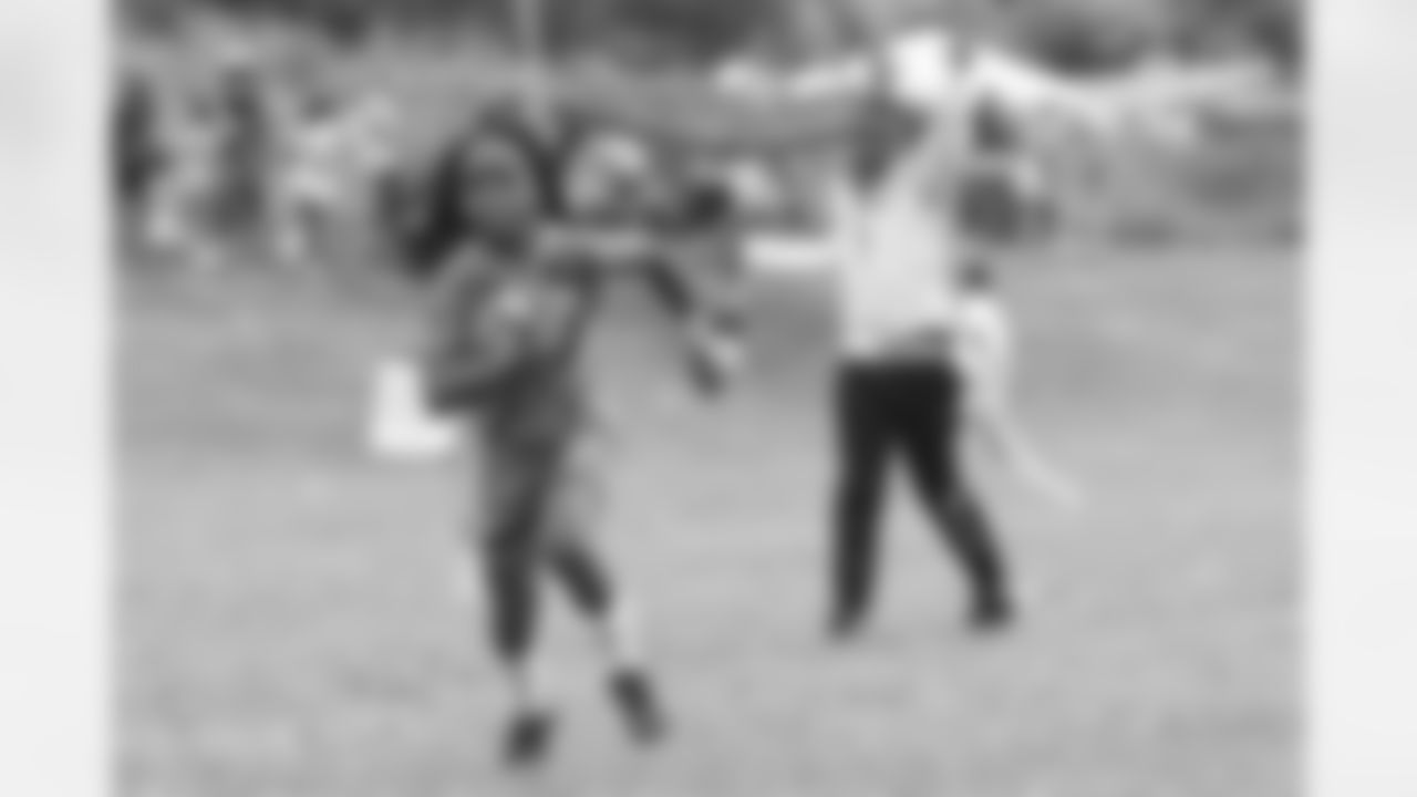 Local teams participate in the Juneteenth Open Invitation Flag Football Tournament on Sunday June 12, 2022. (Abigail Dean / Pittsburgh Steelers)