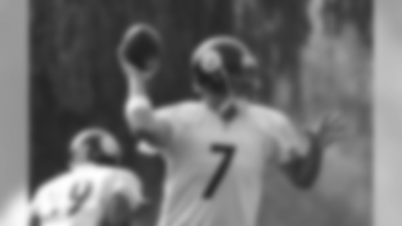 Action shot of Ben Roethlisberger #7.