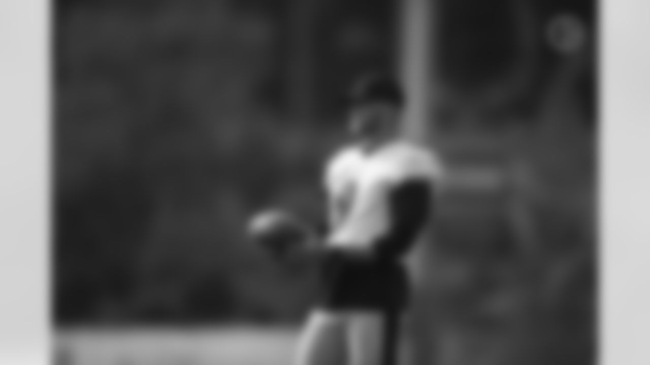 Pittsburgh Steelers kicker Chris Boswell (9) practices at the UPMC Rooney Sports Complex preparing for a Week 2 matchup against the Denver Broncos, Friday, Sept. 18, 2020 in Pittsburgh, PA. (Karl Roser / Pittsburgh Steelers)