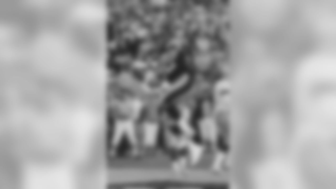 Yancey Thigpen (92-97)