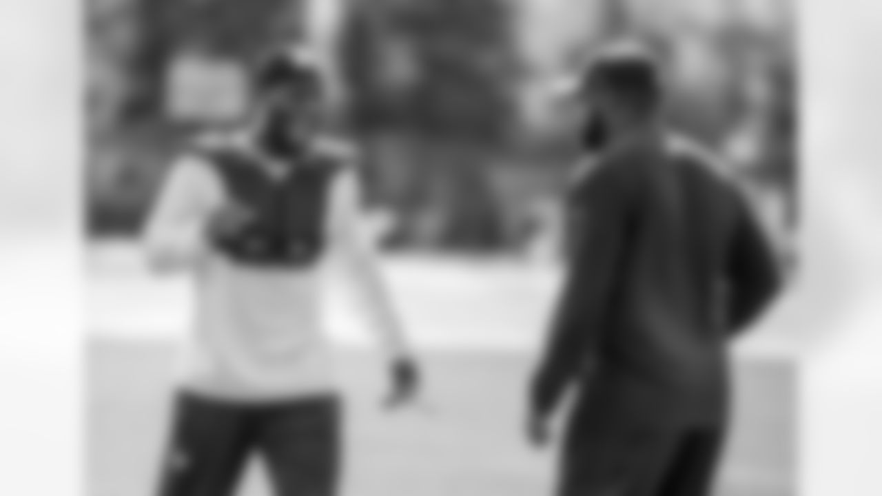 Le'Veon Bell and Head Coach Mike Tomlin