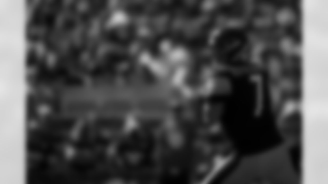 Pittsburgh Steelers quarterback Ben Roethlisberger (7) during a regular season game between the Pittsburgh Steelers and the Las Vegas Raiders, Sunday, Sept. 19, 2021 in Pittsburgh, PA. The Raiders beat the Steelers 26-17. (Karl Roser / Pittsburgh Steelers)
