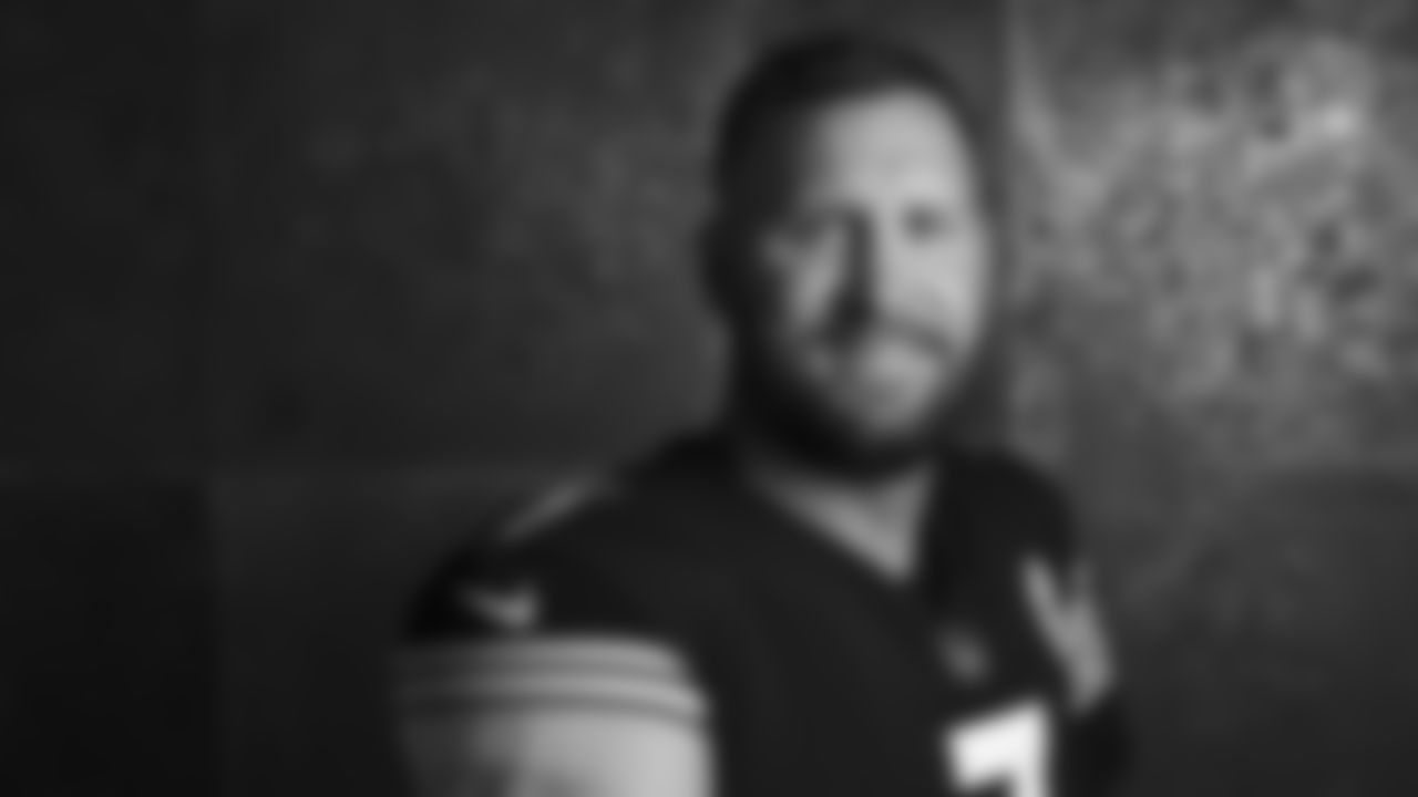 Pittsburgh Steelers quarterback Ben Roethlisberger (7) poses for a photo during the Steelers 2021 media day, Saturday, July 24, 2021 in Pittsburgh, PA. (Karl Roser / Pittsburgh Steelers)