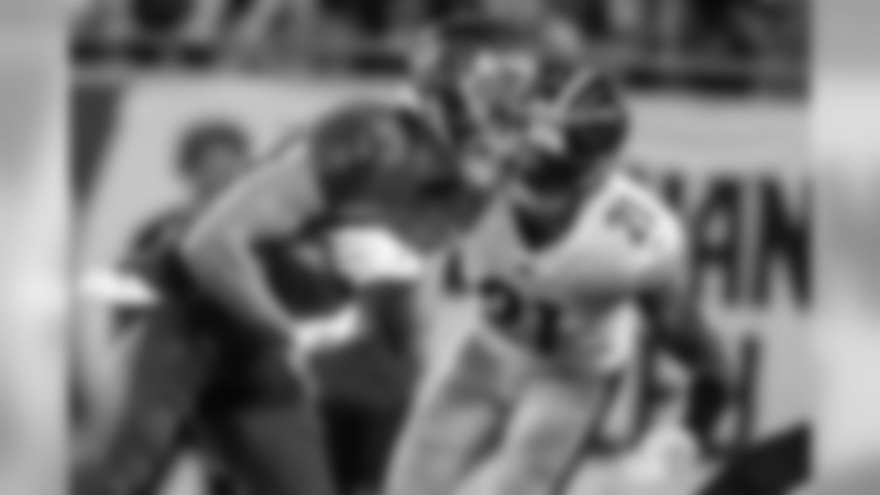 A 2018 Regular Season game between the Pittsburgh Steelers and the Tampa Bay Buccaneers on Monday, September 24, 2018.