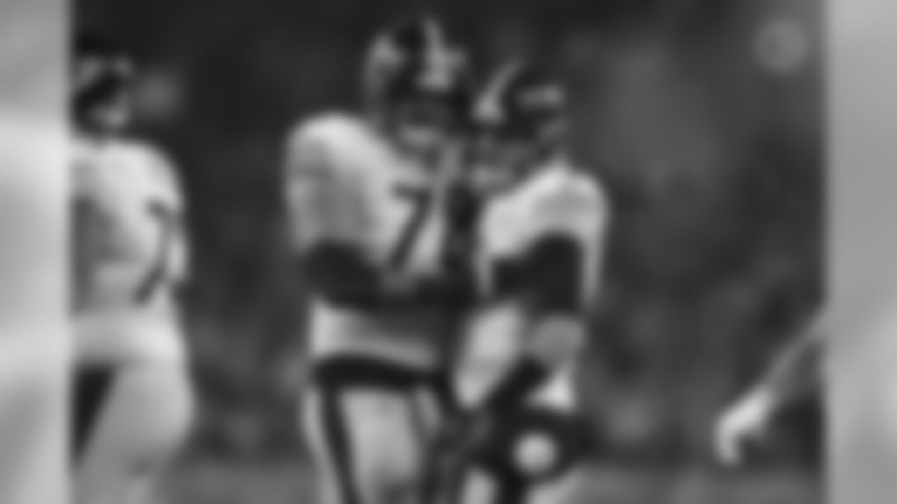 Alejandro Villanueva and Mason Rudolph