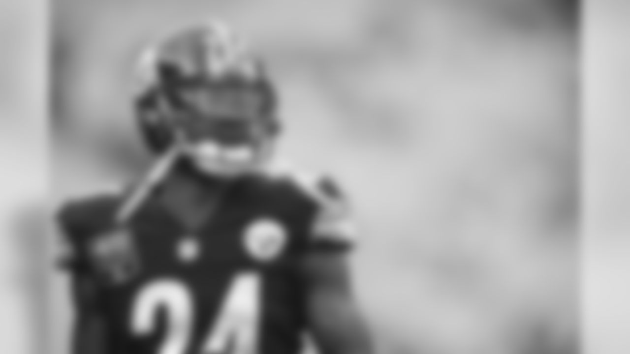2003 Ike Taylor: He never will achieve the individual accolades that came to Mel Blount and Rod Woodson, but Ike Taylor has been a starting cornerback on Steelers teams that have won a lot of regular season games and a lot of playoff games during his career. Taylor has 135 regular season starts, plus 11 more in the playoffs; 14 interceptions in the regular season, plus three more in the playoffs. Two Super Bowl rings.
