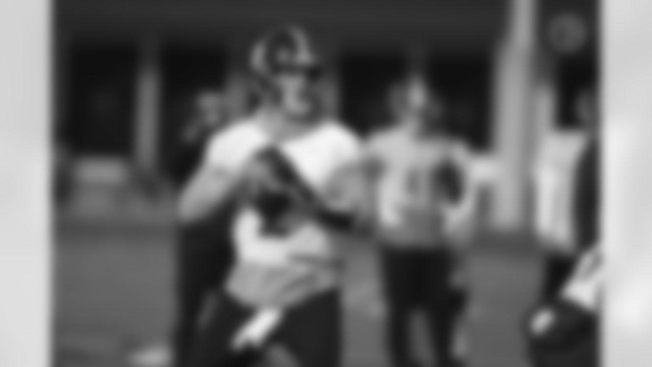 Pittsburgh Steelers quarterback Mason Rudolph (2) during practice at the UPMC Rooney Sports Complex preparing for a Week 12 matchup against the Cincinnati Bengals, Wednesday, Nov. 24, 2021 in Pittsburgh, PA. (Karl Roser / Pittsburgh Steelers)