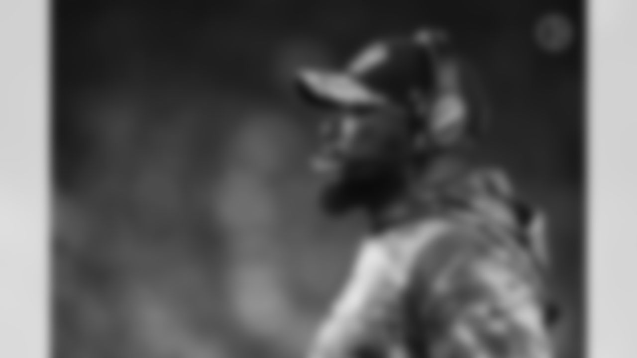 Pittsburgh Steelers Head Coach Mike Tomlin during a regular season game between the Pittsburgh Steelers and the Chicago Bears, Monday, Nov. 8, 2021 in Pittsburgh, PA. The Steelers beat the Bears 29-27. (Caitlyn Epes / Pittsburgh Steelers)