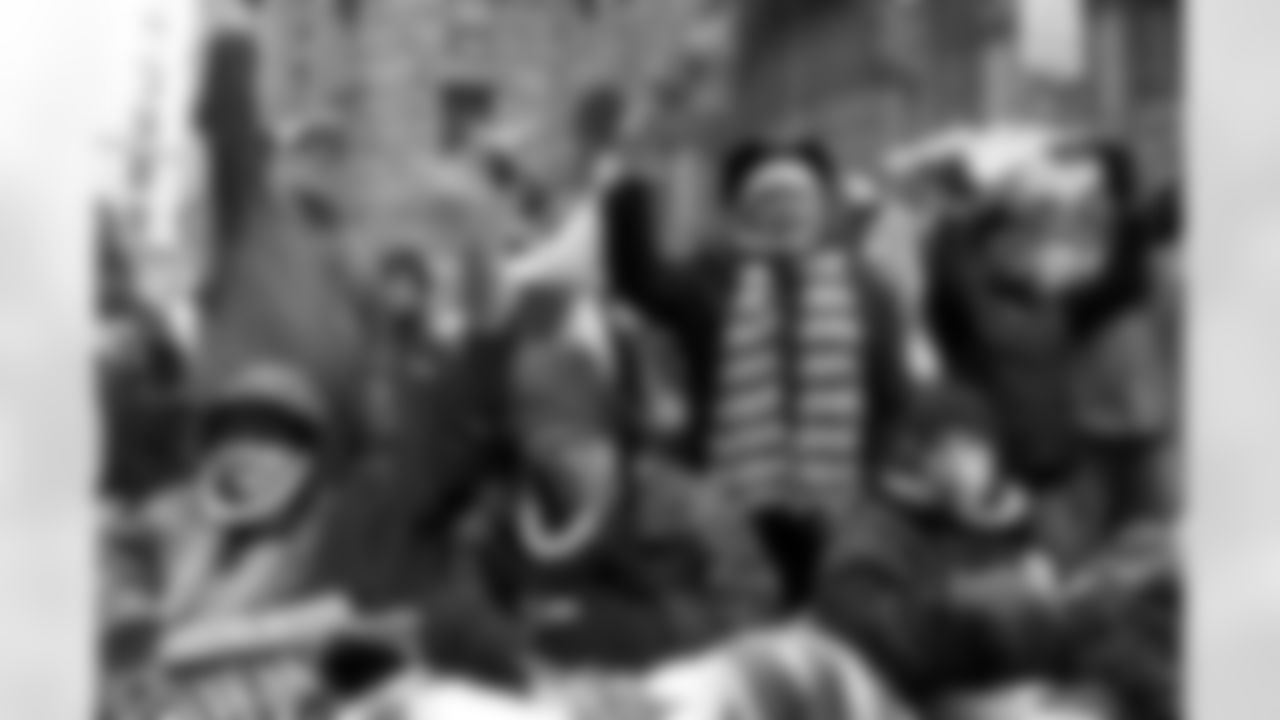 08_SB_CityPepRally_dh_024