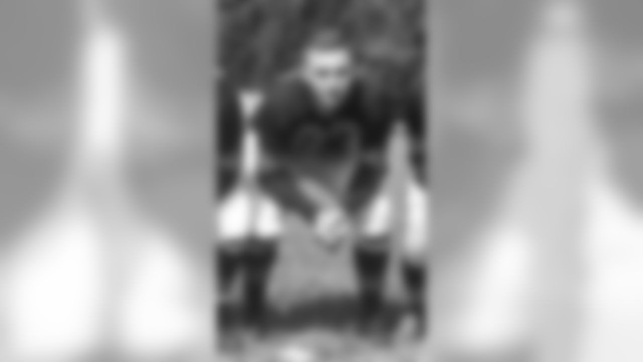 Ed Burnet (55,58)
