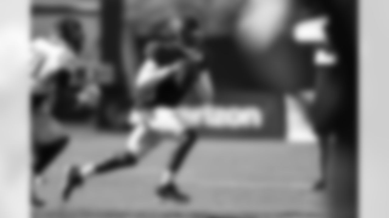 2021_0810_TrainingCamp_Practice12_edits_0024