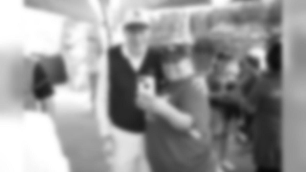 0293_TexansCare_042818_JTP