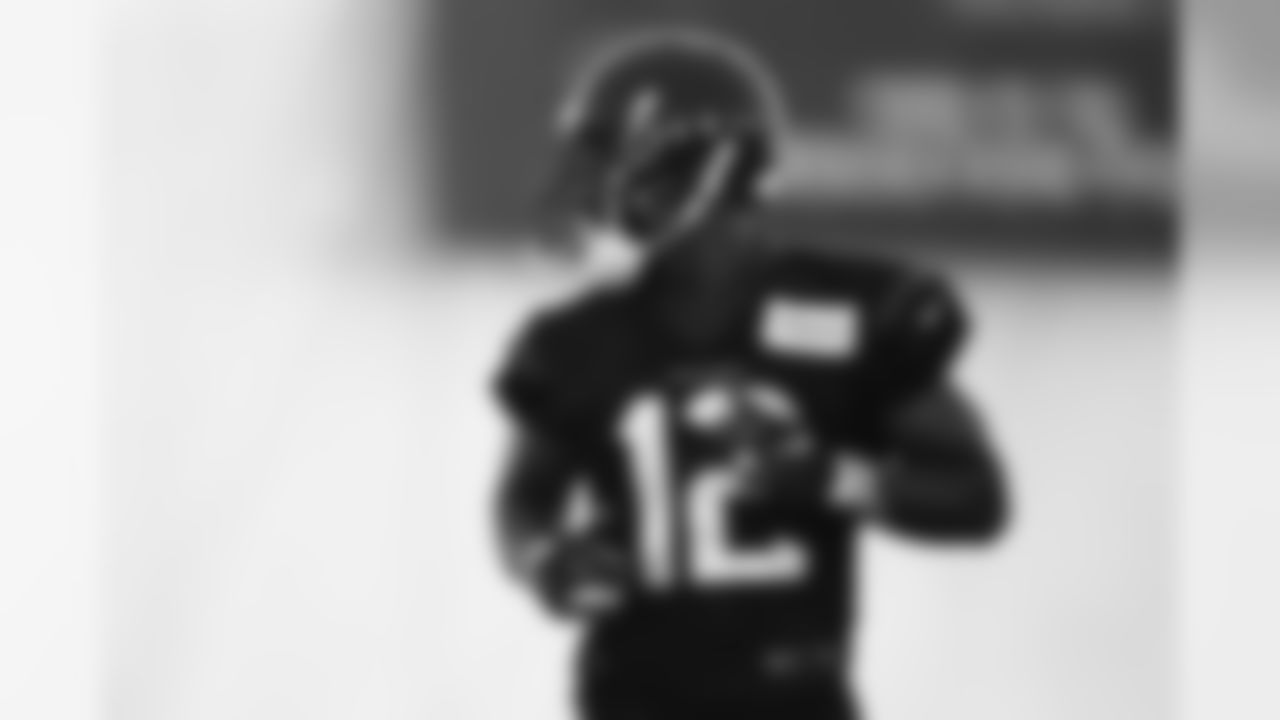 WR, Stephen Louis, 12