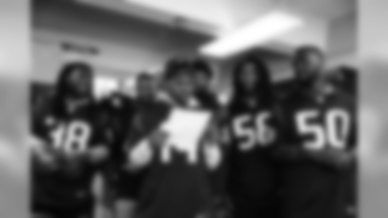 An image from the Jan. 7, 2020 Playoff Pizza Party with students at Blackshear Elementary.