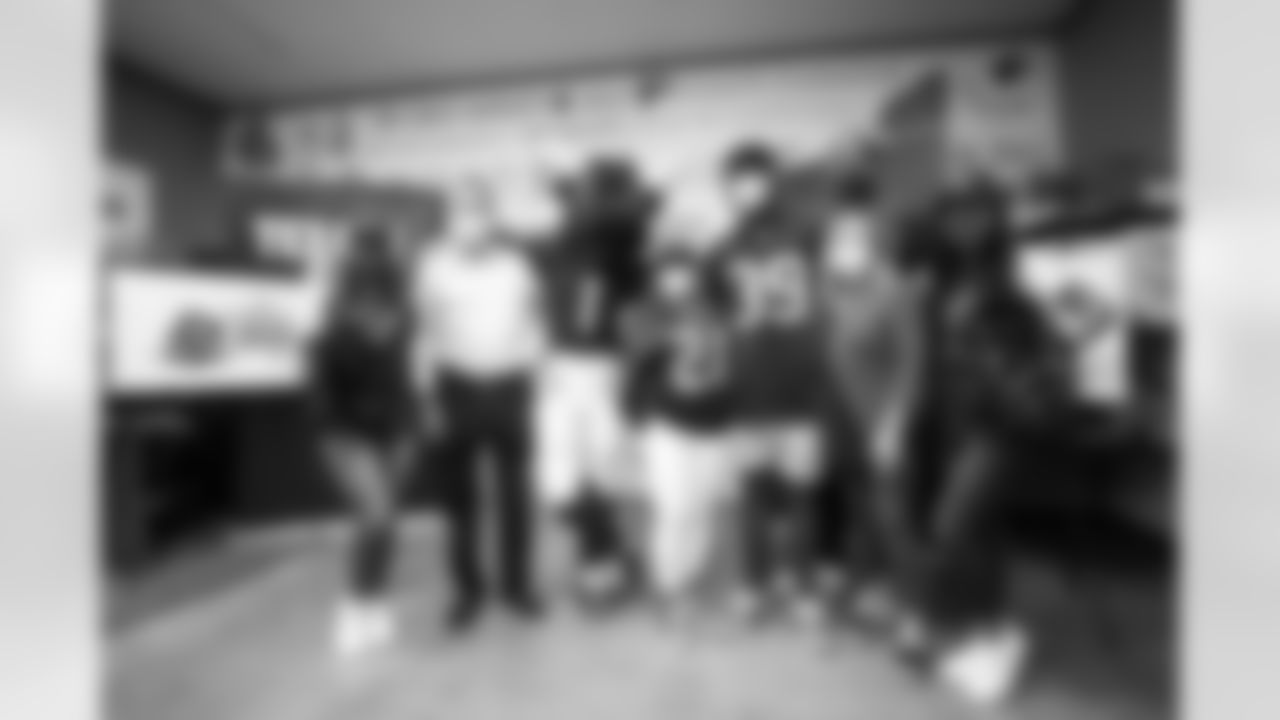 An image from the Campeón de la Comunidad - Kids Meals Community Event at Kids Meal in Houston, TX on Oct. 12, 2021.