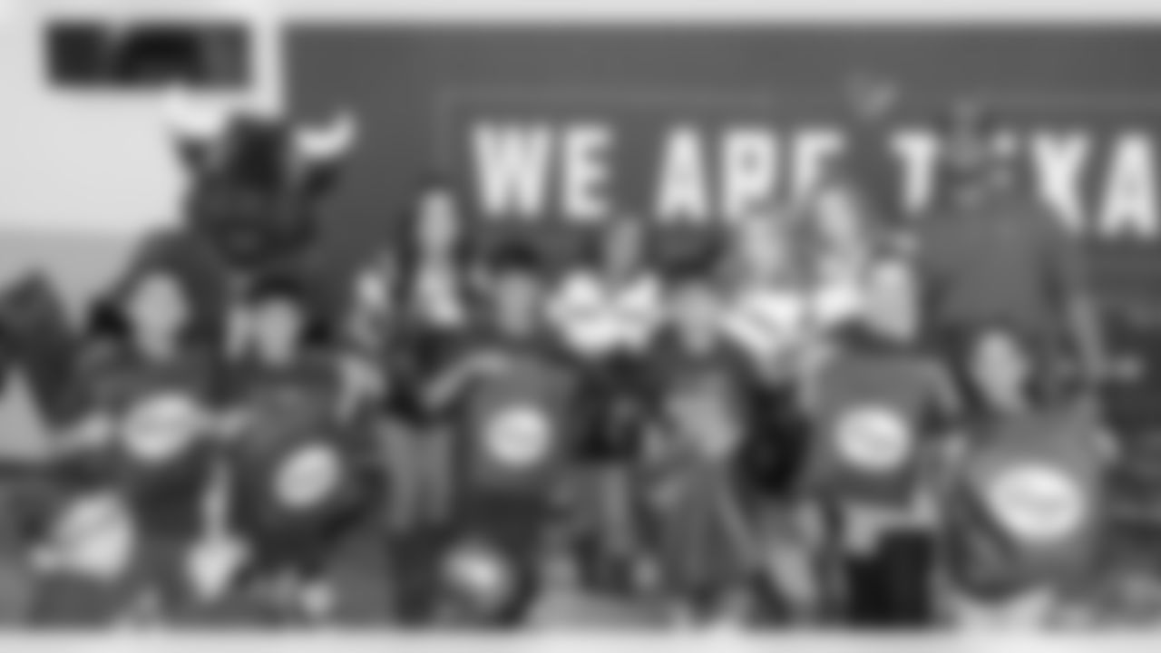 An image from the April 6, 2023 Huddle Against Hunger presented by Kroger Scavenger Hunt in Houston, TX.