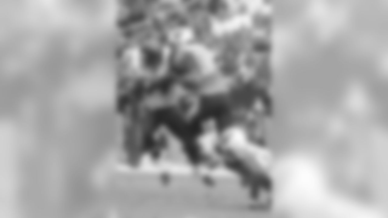 davis_titans_run