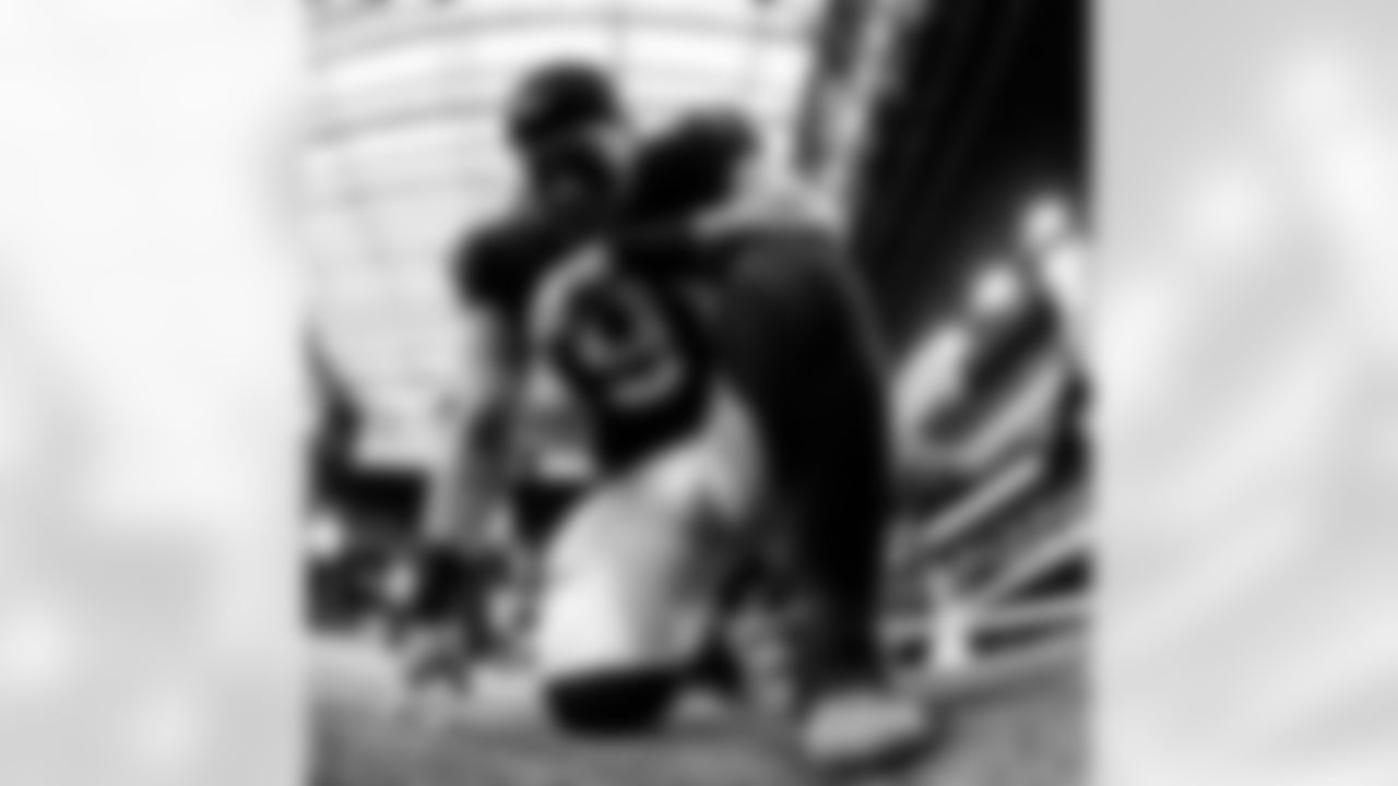 An image from the regular season week 18 game between the Houston Texans and the Tennessee Titans at NRG Stadium in Houston, TX, on Jan 9, 2022.