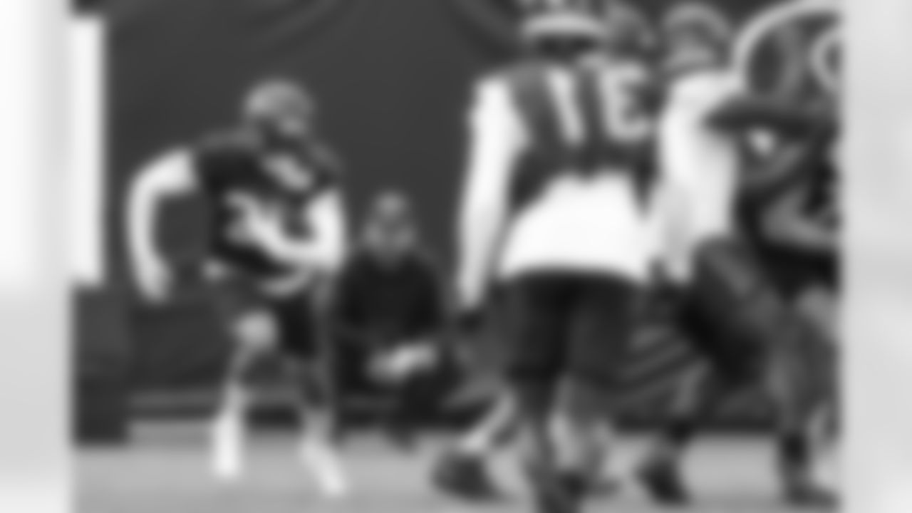 2021_0826_TrainingCamp_Practice22_edits_0009