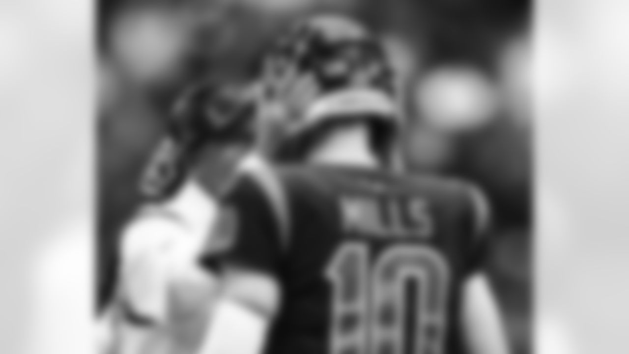 An image from the regular season week 16 game against the Los Angeles Chargers at NRG Stadium in Houston, TX on Dec. 26, 2021.