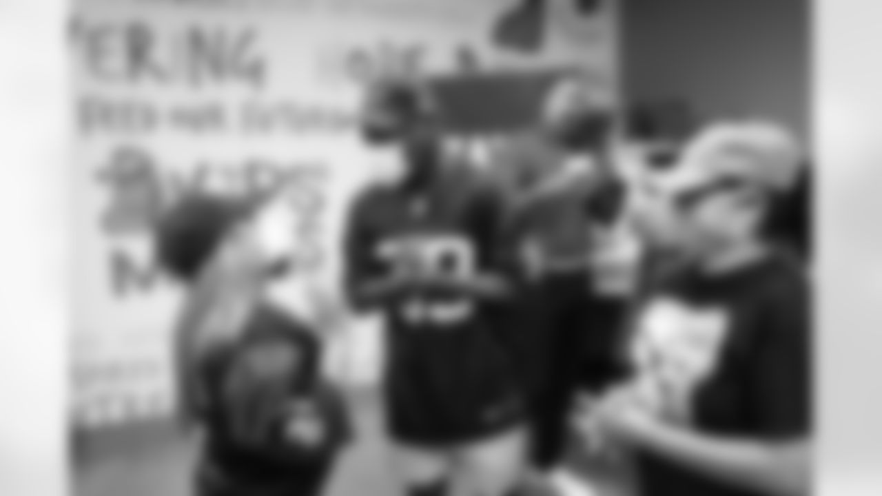 An image from the Campeón de la Comunidad - Kids Meals Community Event at Kids Meal in Houston, TX on Oct. 12, 2021.