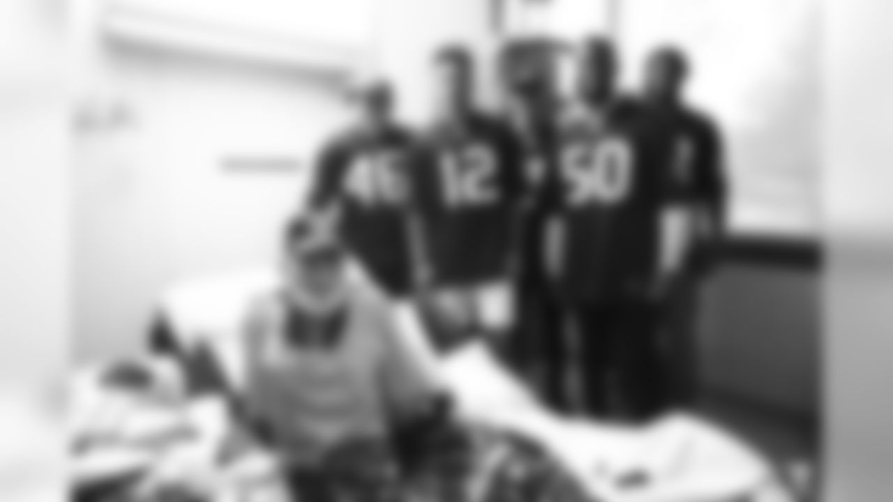 An image from the Nov. 26, 2019 community development event in which five Texans players visited patients at the Michael E. DeBakey VA Medical Center.