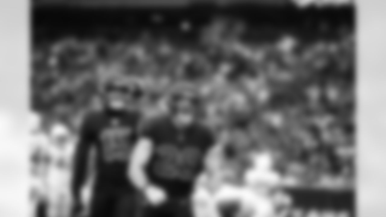An image from the regular season week 16 game against the Los Angeles Chargers at NRG Stadium in Houston, TX on Dec. 26, 2021.