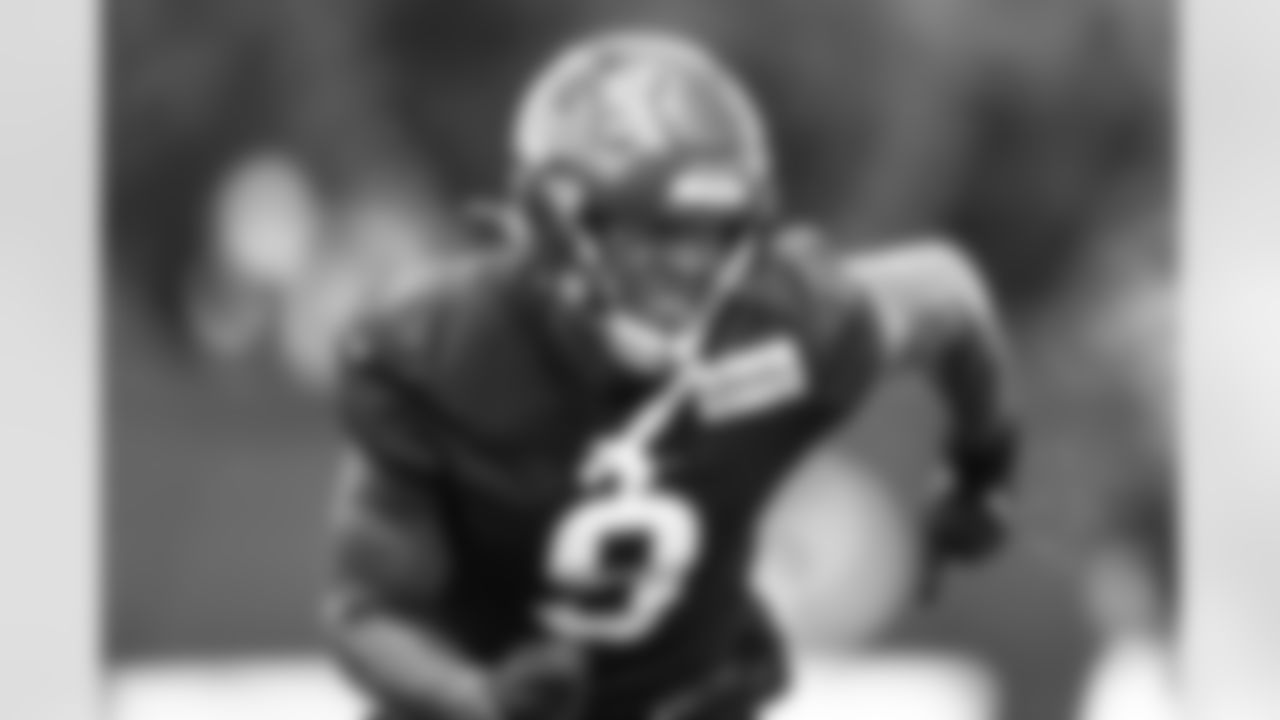 2021_0826_TrainingCamp_Practice22_edits_0026