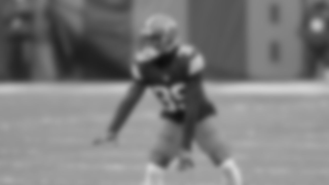 DB, Terrance Mitchell