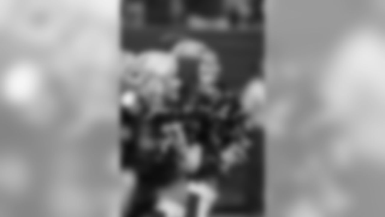 EDY07661