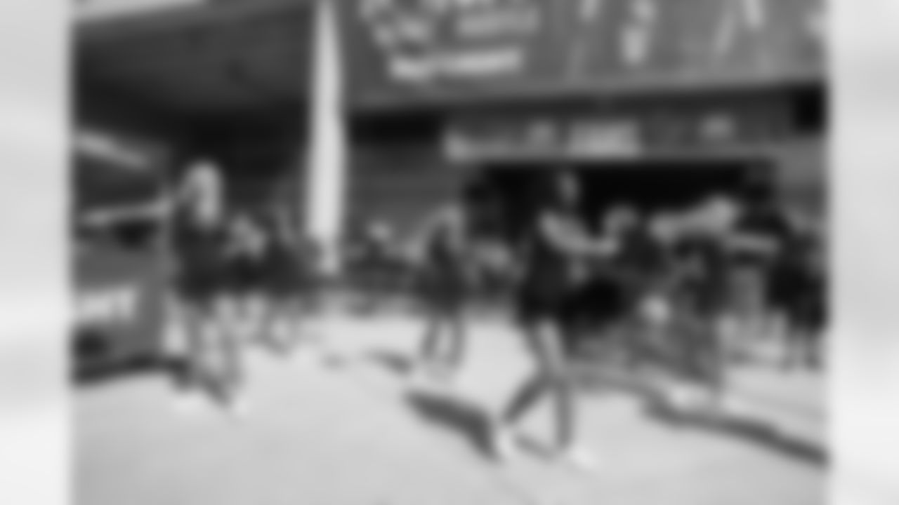 2022_1002_Chargers_Home_0998