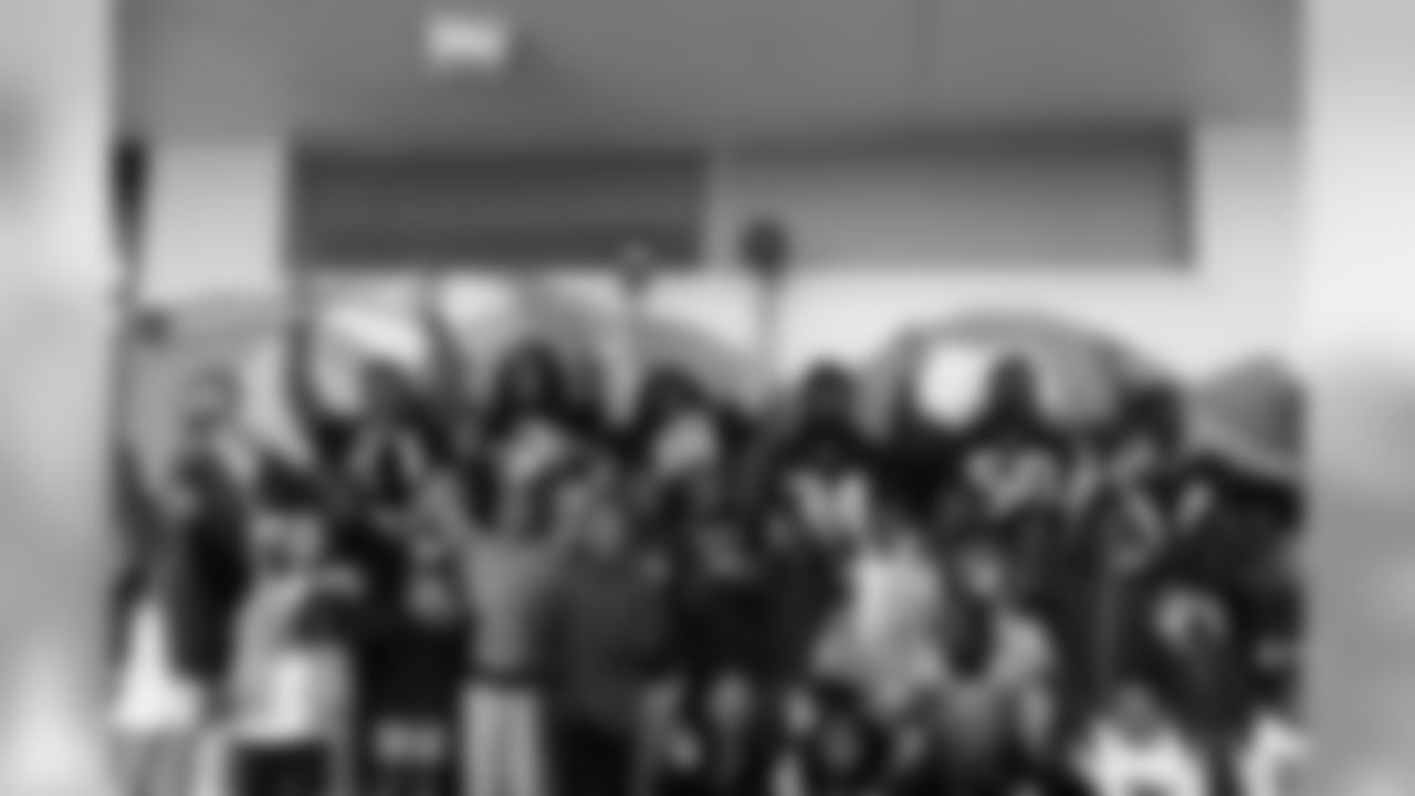 An image from the Jan. 7, 2020 Playoff Pizza Party with students at Blackshear Elementary.