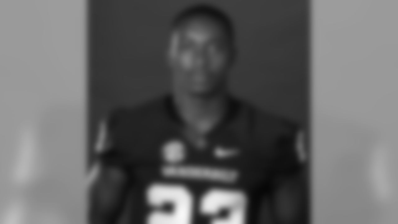 CB Dre Hall