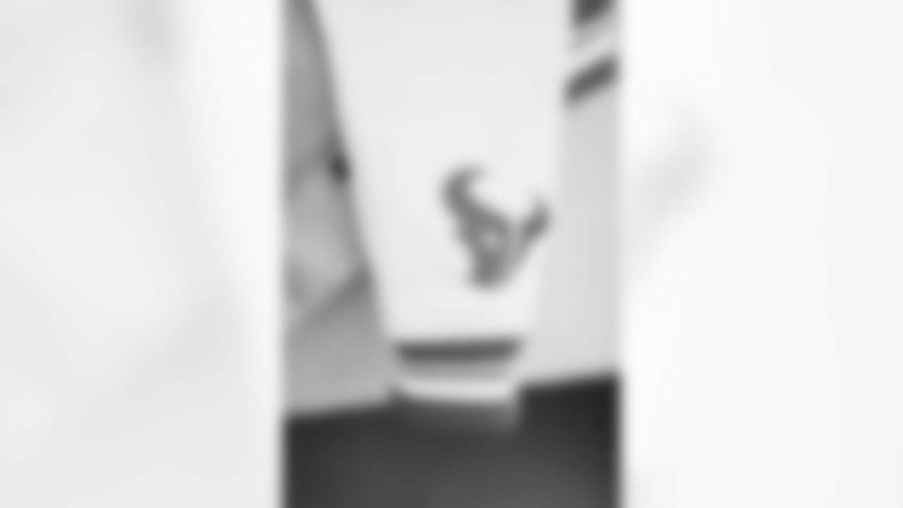 2023_0913_Photoshoot_InfluencerMerchRice_0037